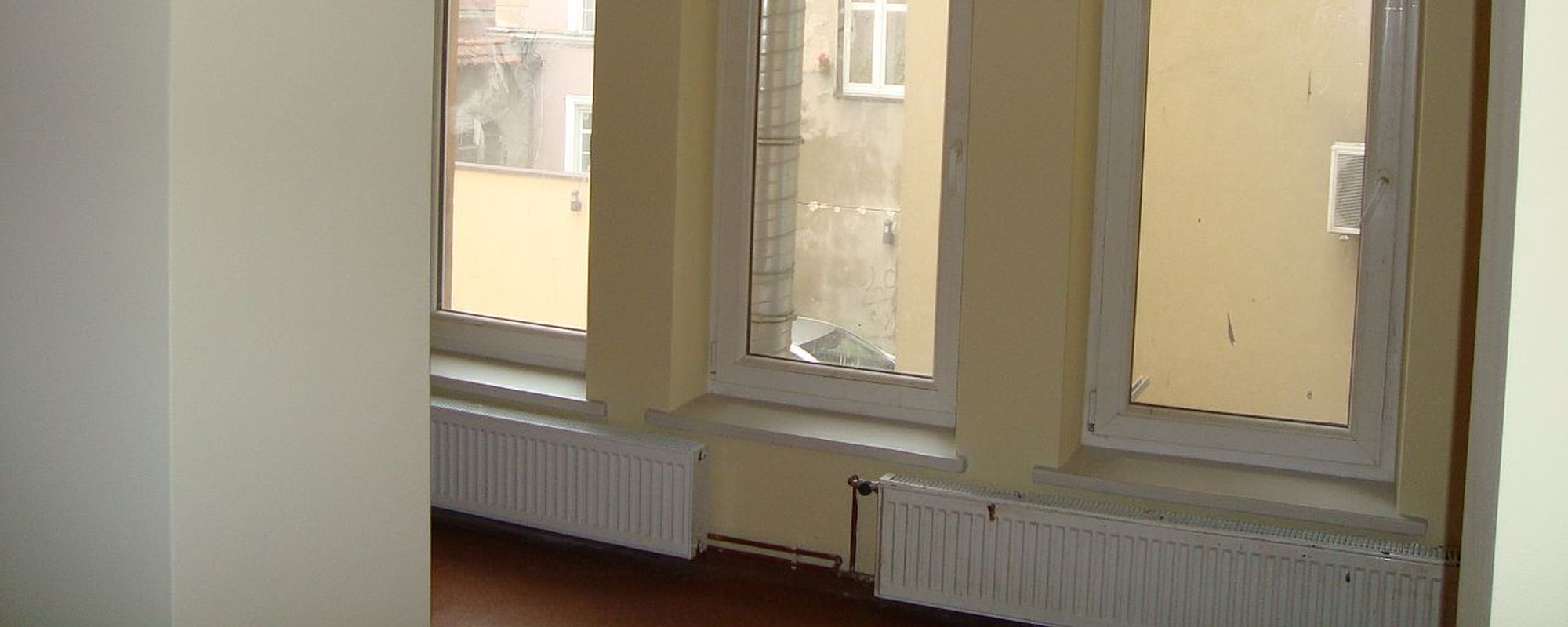 Wynajmę lokal biurowy o powierzchni 16,70 m2